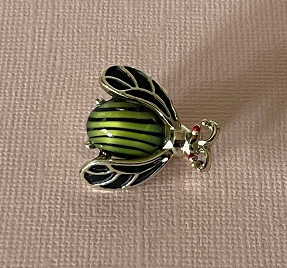 Vintage bumble bee pin, vintage bee pin, green st… - image 2