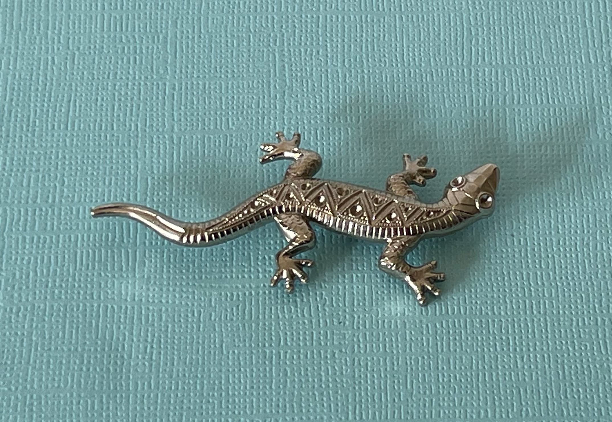 Vintage Rhinestone Lizard Pin, Lizard Brooch, Silver Lizard