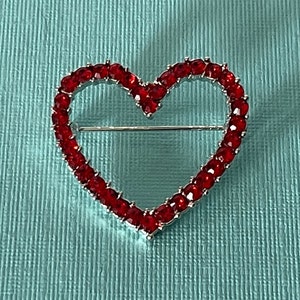 Heart brooch, red heart pin, rhinestone hart brooch, Valentine's day,  wedding heart pin, red rhinestone heart pin, heart jewelry, silver