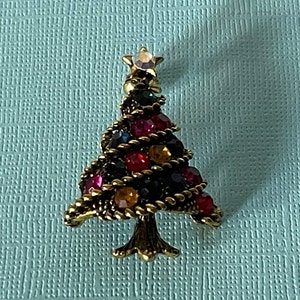 Rhinestone Christmas tree brooch, Christmas pin, fruit salad Christmas tree pin, multi colored Christmas tree pin, rhinestone Christmas tree