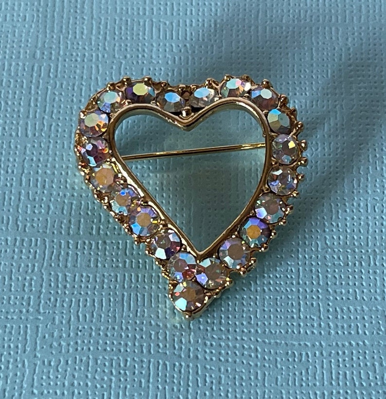 heart heart jewelry aurora borealis rhinestone heart pin Valentine/'s brooch wedding heart Vintage heart brooch Valentine/'s heart pin