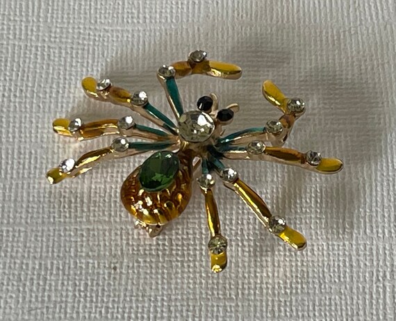 Rhinestone spider brooch, green rhinestone spider… - image 6