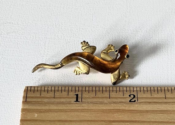Vintage lizard brooch, lizard jewelry, gecko brooch, gold lizard pin, orange lizard pin, lizard brooch vintage, insect jewelry, bug, lizard View 6