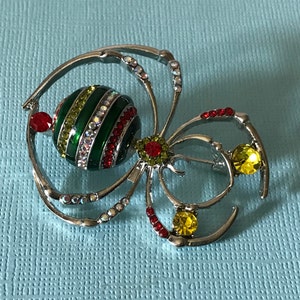 Rhinestone spider pin, green spider brooch, red spider brooch, yellow spider pin, silver spider, Halloween brooch, spider jewelry, insect