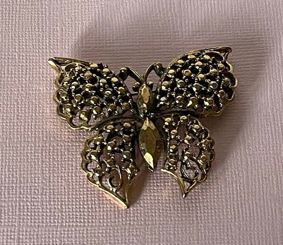 Vintage gold butterfly brooch vintage gold butter… - image 2