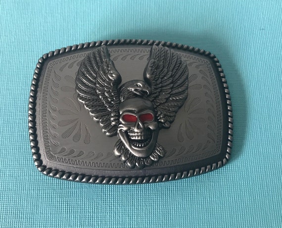 Vintage "new" skull and eagle belt buckle, skull … - image 1