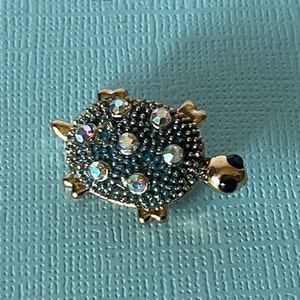 Small aurora borealis rhinestone turtle brooch, turtle pin, gold turtle pin, green turtle pin, rhinestone tortoise pin, snapping turtle pin