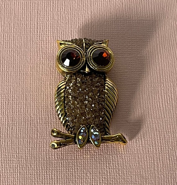 Vintage rhinestone owl pin, owl brooch, amber owl… - image 3