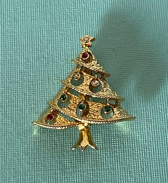 Vintage Christmas tree brooch, gold Christmas tree