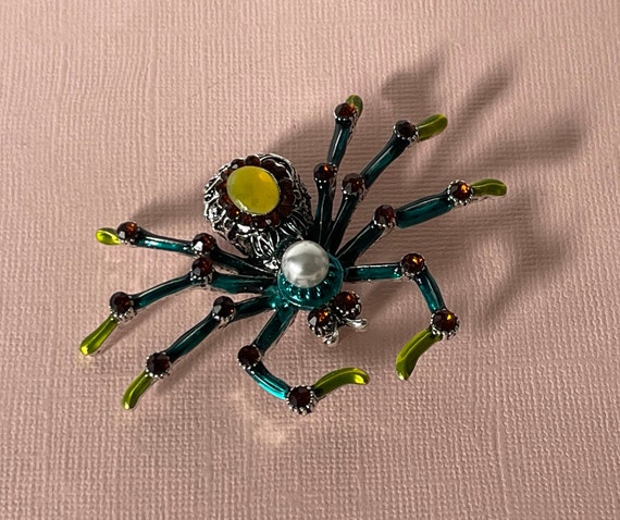 Large spider brooch, rhinestone spider pin, taran… - image 1