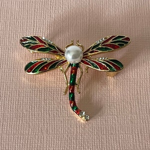 Rhinesotne dragonfly pin, faux pearl dragon fly pin, red and green dragon fly brooch, dragonflies, insect pin, rhinestone dragonfly pins