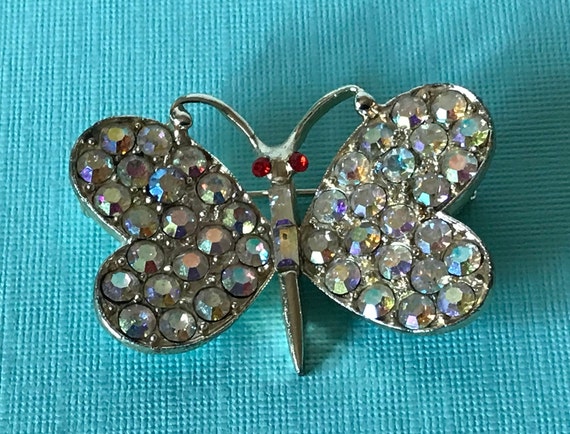 Vintage aurora borealis rhinestone butterfly pin,… - image 3