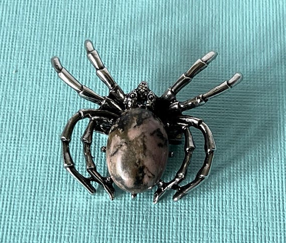 Rhodochrosite spider brooch, Halloween spider pin, spider brooch, spider jewelry, wedding spider, lucky spider, pink and brown spider brooch