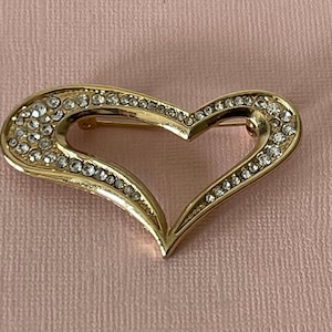 Vintage rhinestone heart brooch, heart pin, heart jewelry, Valentine&#39;s heart pin, Valentine&#39;s day, gifts for her,