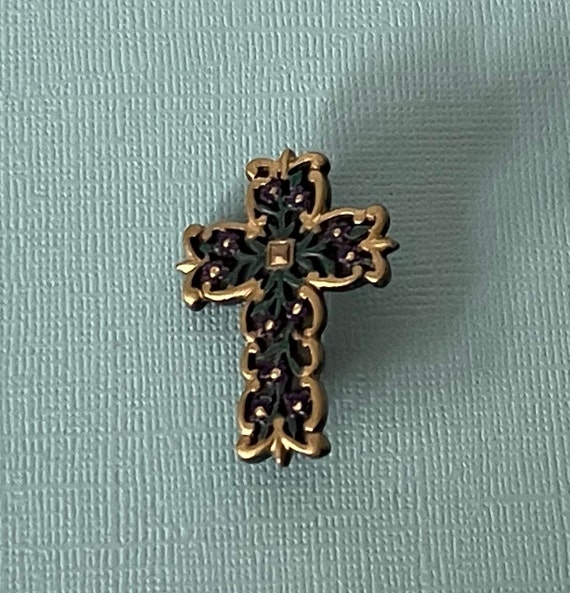 Vintage cross brooch, cross with flowers, gold cr… - image 1