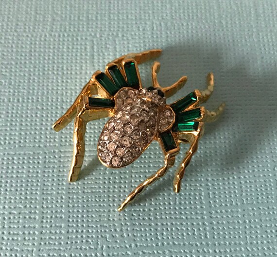 Vintage green rhinestone spider brooch, high end … - image 9