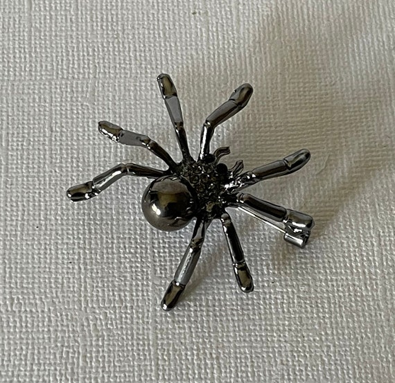 Black rhinestone spider pin, Halloween spider pin… - image 4