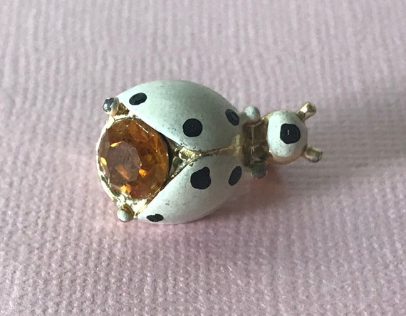 Small vintage rhinestone lady bug brooch, amber rhinestone lady bug pin, insect pin, beetle pin, rhinestone lady bug pin lady bug jewelry