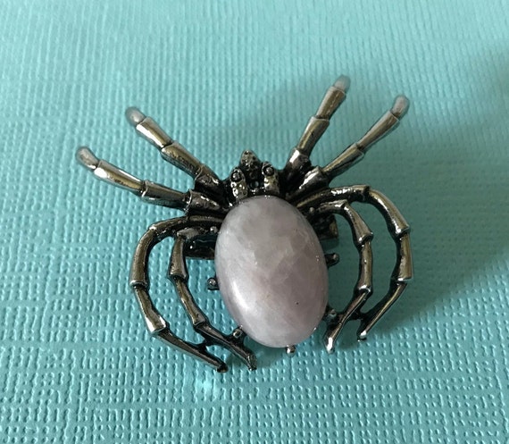 Rose quartz spider brooch, spider pin, Halloween … - image 2