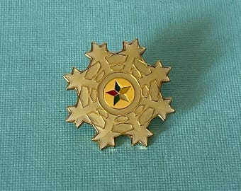 Order Of The Eastern Star (OES) Lapel Pin - 1.25 Inch Masonic Emblem Pin, Gold Toned