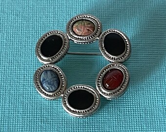 Vintage Silver Tone Round Scarab Brooch Carved Carnelian brooch, wreath brooch, organic jewelry, stone jewelry, rock jewelry, nature jewelry