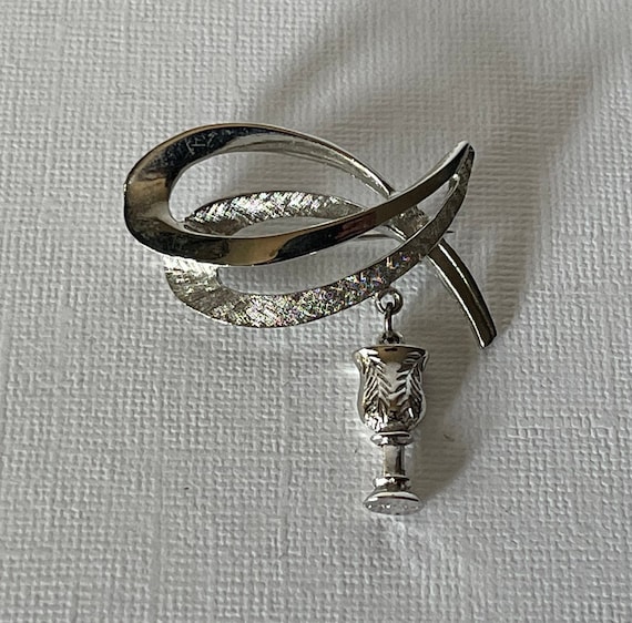 Vintage Order of the Eastern star brooch, goblet … - image 4