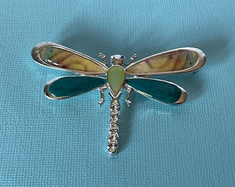 Vintage dragonfly brooch, green dragonfly pin, yellow dragonfly pin, cabochon dragonfly pin, silver dragonfly brooch, dragonflies, insect