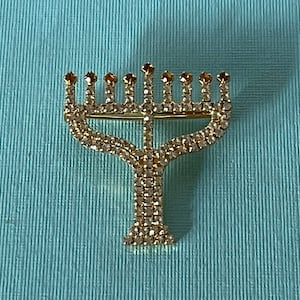 Vintage rhinestone menorah pin, Jewish pin, rhinestone menorah brooch, menorah pin, rhinestone menorah pins, high end vintage menorah pin