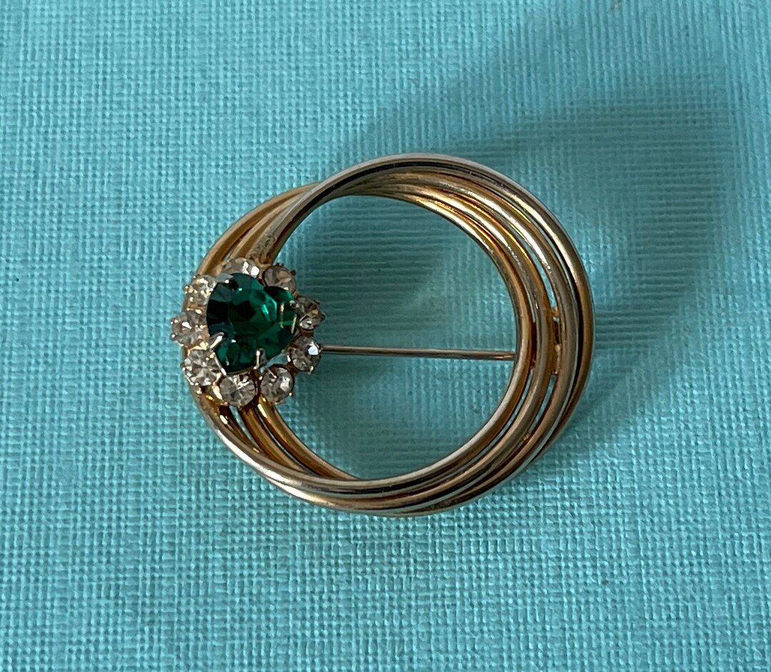 Broche Vintage Ann Taylor En Métal Couleur Or - Modèle Infini - Occasion élégante