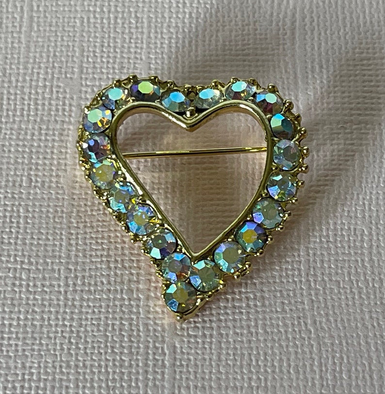 heart heart jewelry aurora borealis rhinestone heart pin Valentine/'s brooch wedding heart Vintage heart brooch Valentine/'s heart pin
