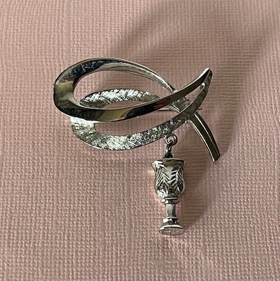 Vintage Order of the Eastern star brooch, goblet … - image 2