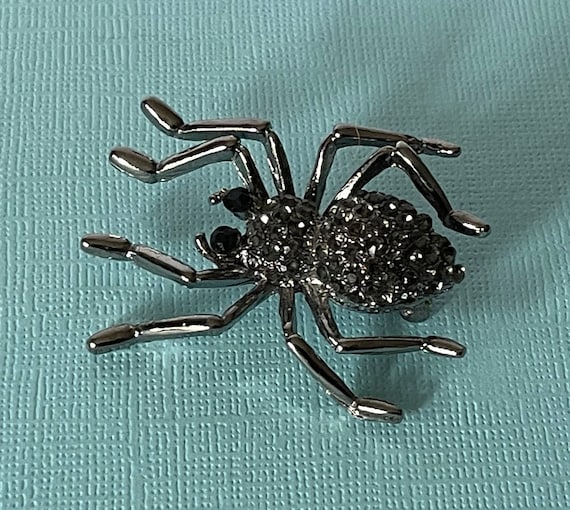 Black rhinestone spider pin, spider brooch, spide… - image 3