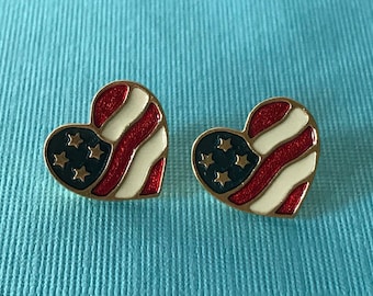 Kolczyki w stylu vintage z amerykańską flagą, kolczyki w kształcie serca, kolczyki patriotyczne, MAGA, kolczyki z amerykańską flagą, biżuteria patriotyczna, Dzień Niepodległości, USA
