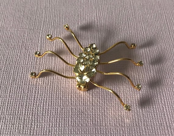 Vintage rhinestone spider pin, spider brooch, gold