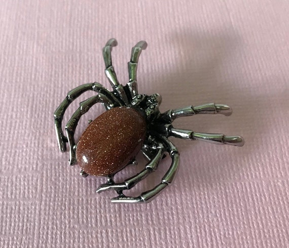 Gold sand stone spider brooch, rust spider brooch… - image 9