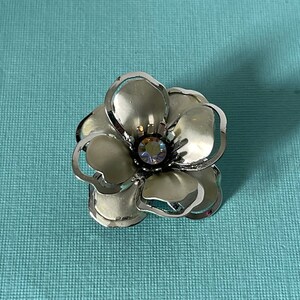 RARE vintage silver flower pin, rhinestone silver pin, bridal pin, wedding pin, wedding belt pin, 3d flower pin, silver flower brooch