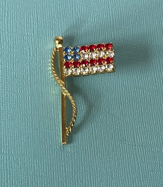 Vintage American flag lapel pin, rhinestone USA flag … - Gem