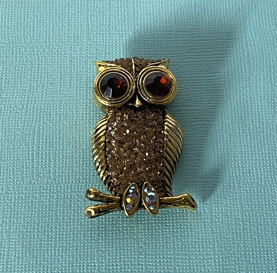 Vintage rhinestone owl pin, owl brooch, amber owl… - image 4