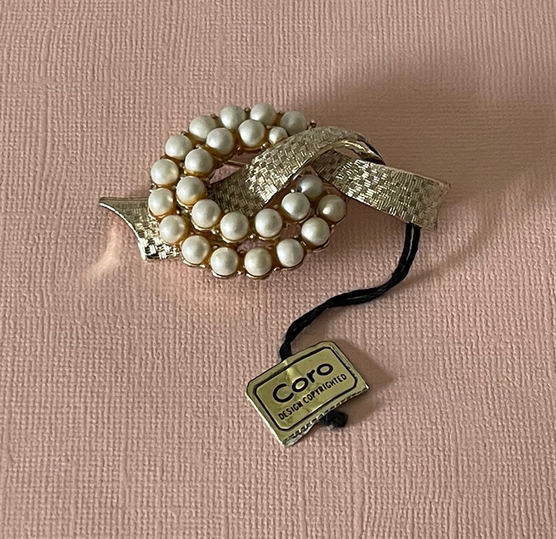 Vintage signed Coro, faux pearl brooch with orignal tag, Coro pin, faux pearl brooch, designer brooch, signed Coro, Coro pin image 2