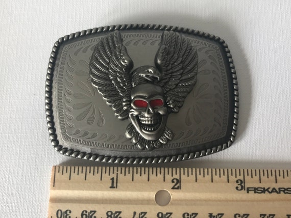 Vintage "new" skull and eagle belt buckle, skull … - image 4