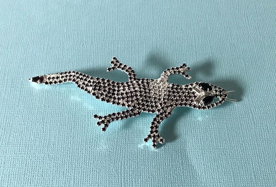 Large lizard pin, Vintage lizard pin, high end lizard pin, Rhinestone lizard pin, lizard brooch, large rhinestone lizard pin high end lizard