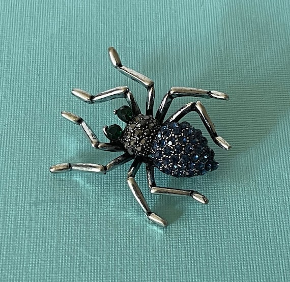 Rhinestone spider pin, blue rhinestone spider pin 