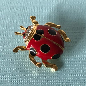 Vintage lady bug brooch, signed lady bug brooch, rhinestone lady bug pin, lady bug jewelry, ladybug pin, vintage ladybug brooch, beetle pin image 4