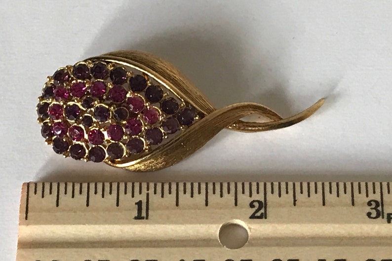 purple flower brooch lavender Vintage pink and purple rhinestone flower pin pink flower brooch hot pink flower pin purple and pink