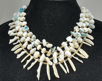vintage Collier de perles de nacre polie 4 rangs, pépites de coquillages 16" Japon