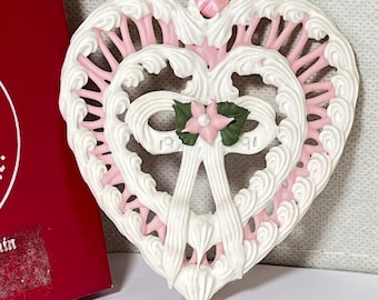 Décoration de Noël Keramos Industries Classics vintage en forme de coeur en porcelaine 1991