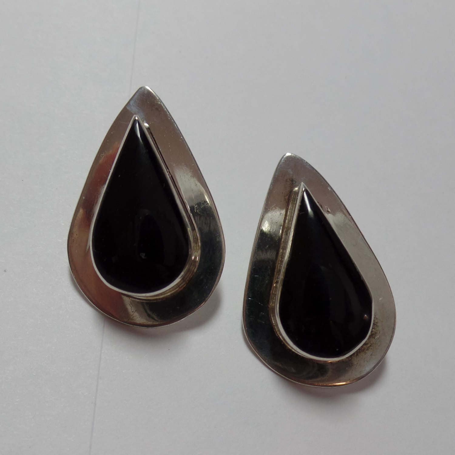 Vintage Earrings Sterling Silver Black Onyx Teardrop Mexico