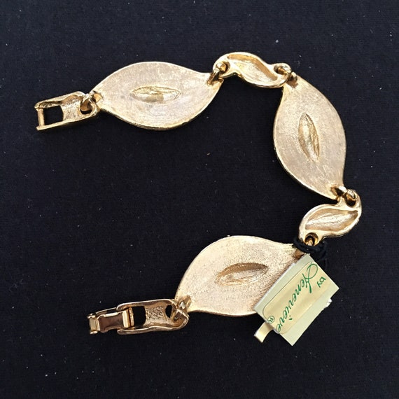 Vintage Tagged Genevieve Link Bracelet 70s Gold T… - image 7