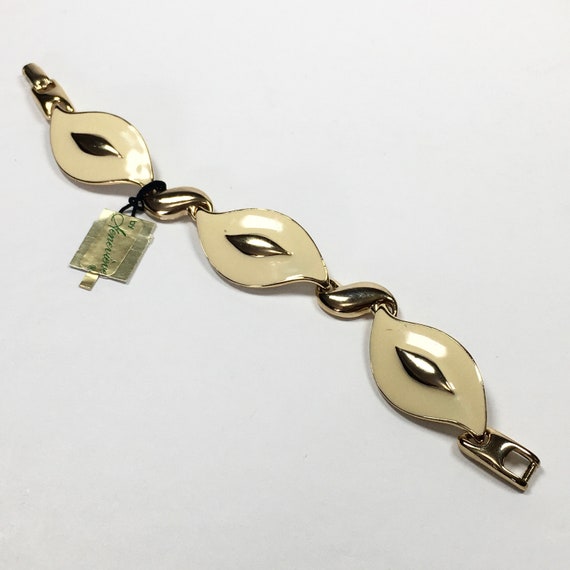 Vintage Tagged Genevieve Link Bracelet 70s Gold T… - image 4