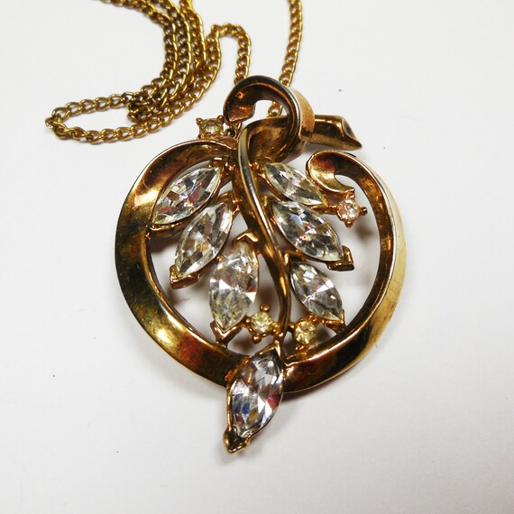 Vintage Pendant Necklace Shiny Gold Tone with Rhi… - image 7